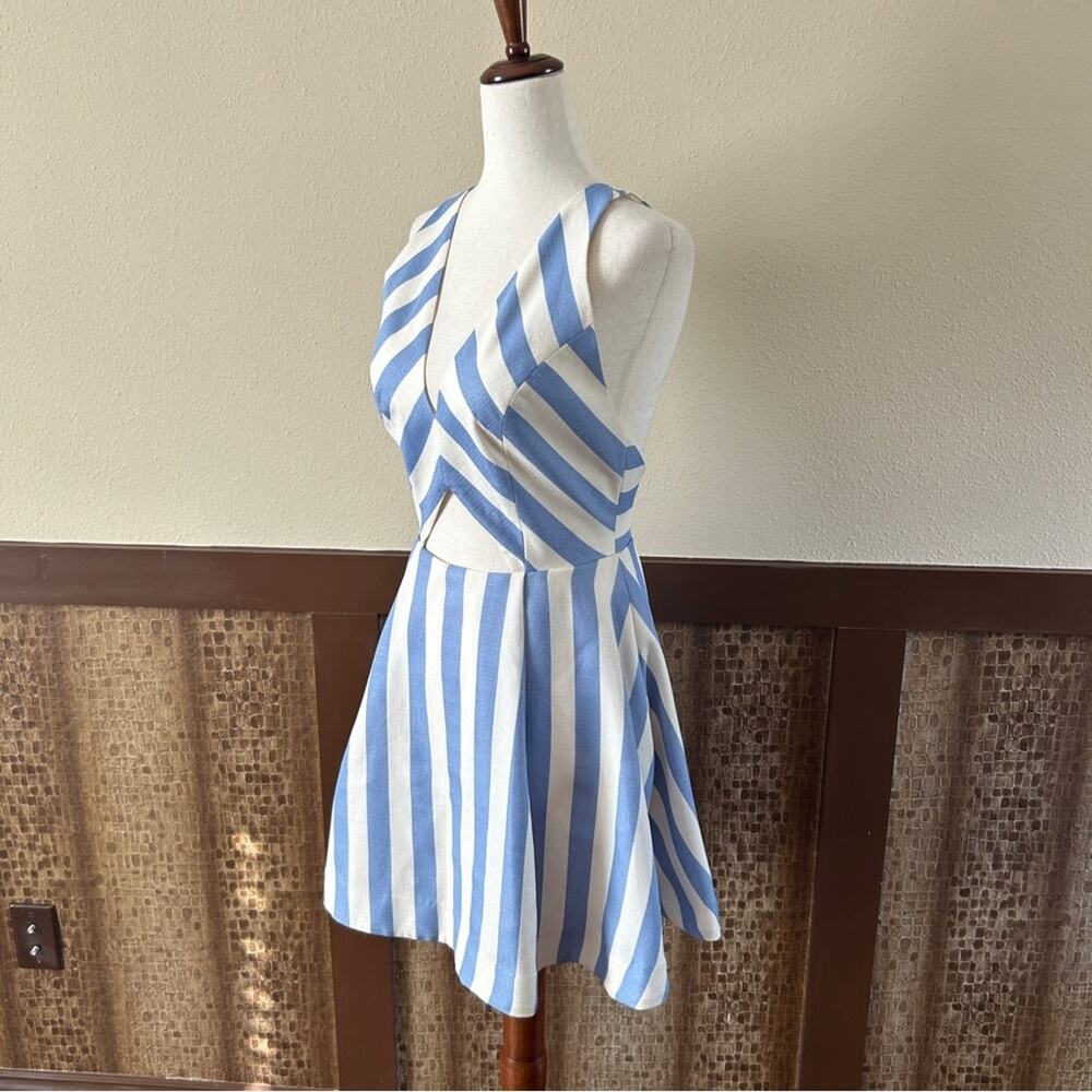 Lovers + Friends Sleeveless Cut-out Mini Dress in Nautical Stripes Small - Picture 2 of 14